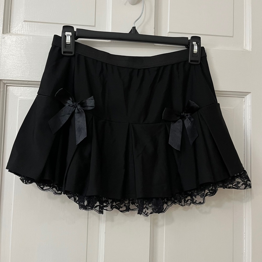 True Y2K Black Satin and Lace Mini Skirt M/L Bow Clubware Festival Goth Emo